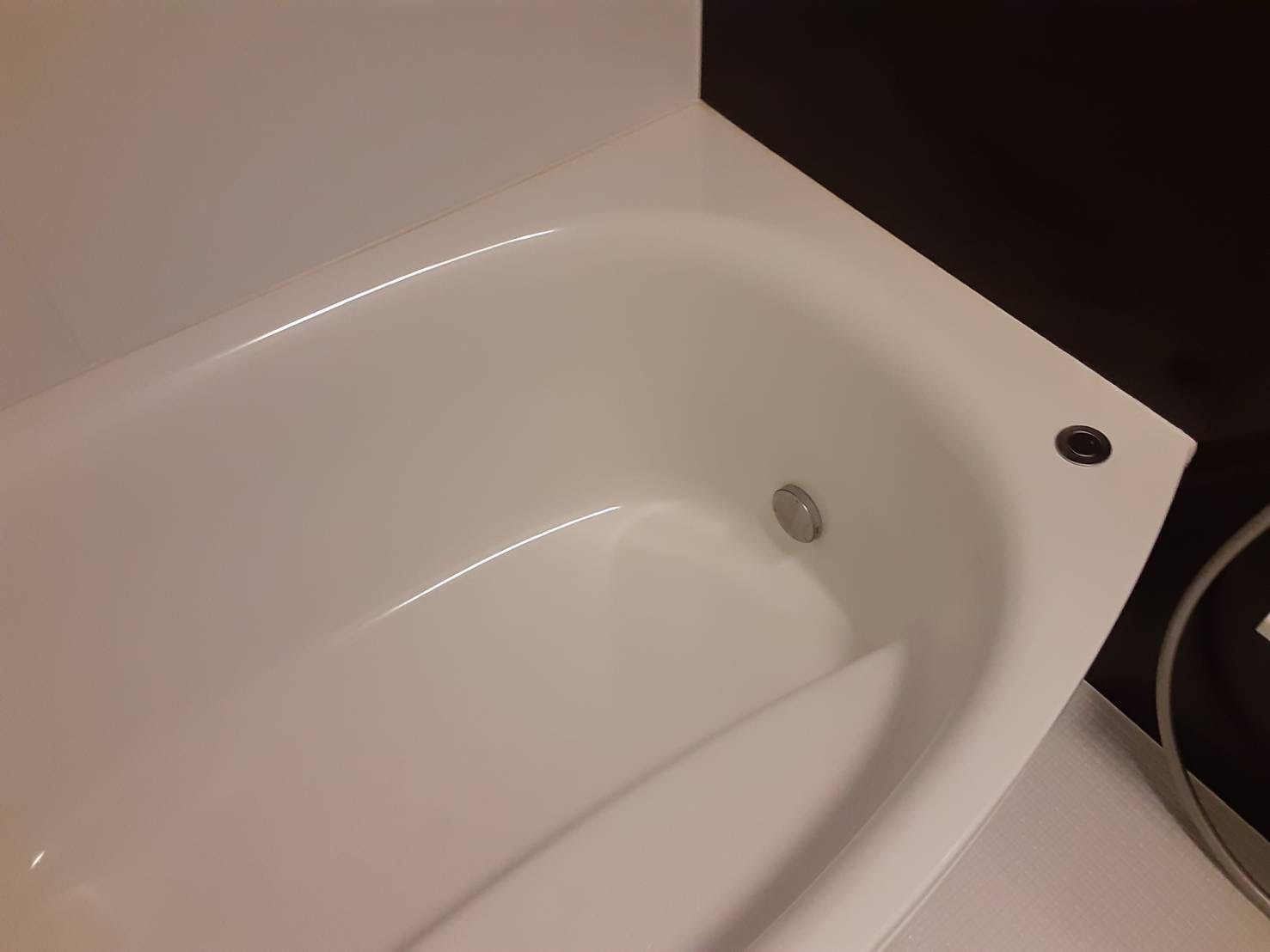 福岡市西区のお客様のお風呂クリーニング（浴室）のビフォーアフター施工写真