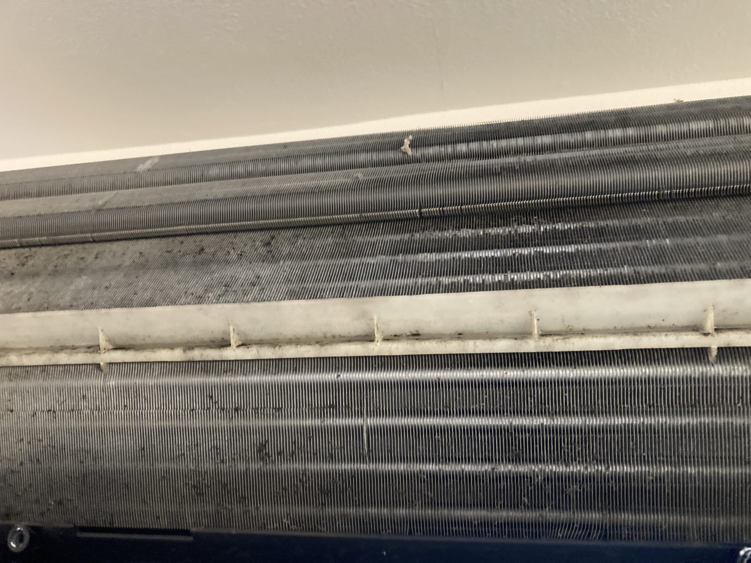 「福岡市早良区 東芝エアコンクリーニング ビフォーアフター」