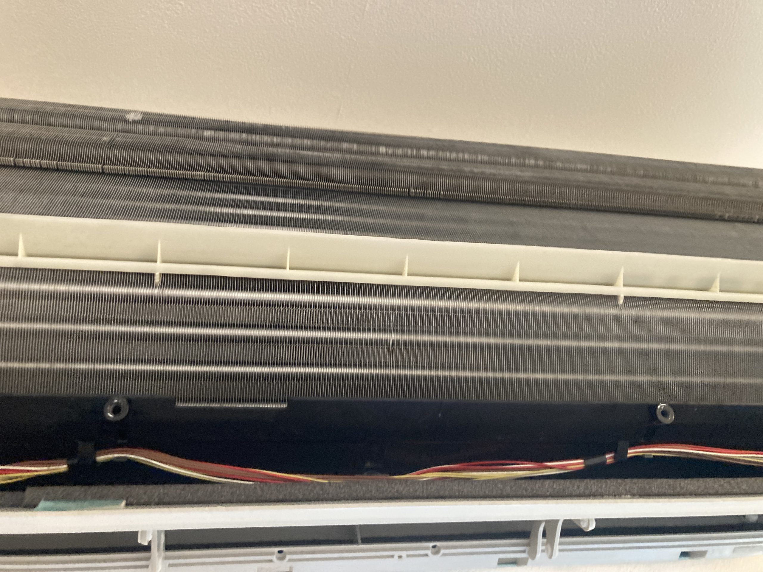 「福岡市早良区 東芝エアコンクリーニング ビフォーアフター」