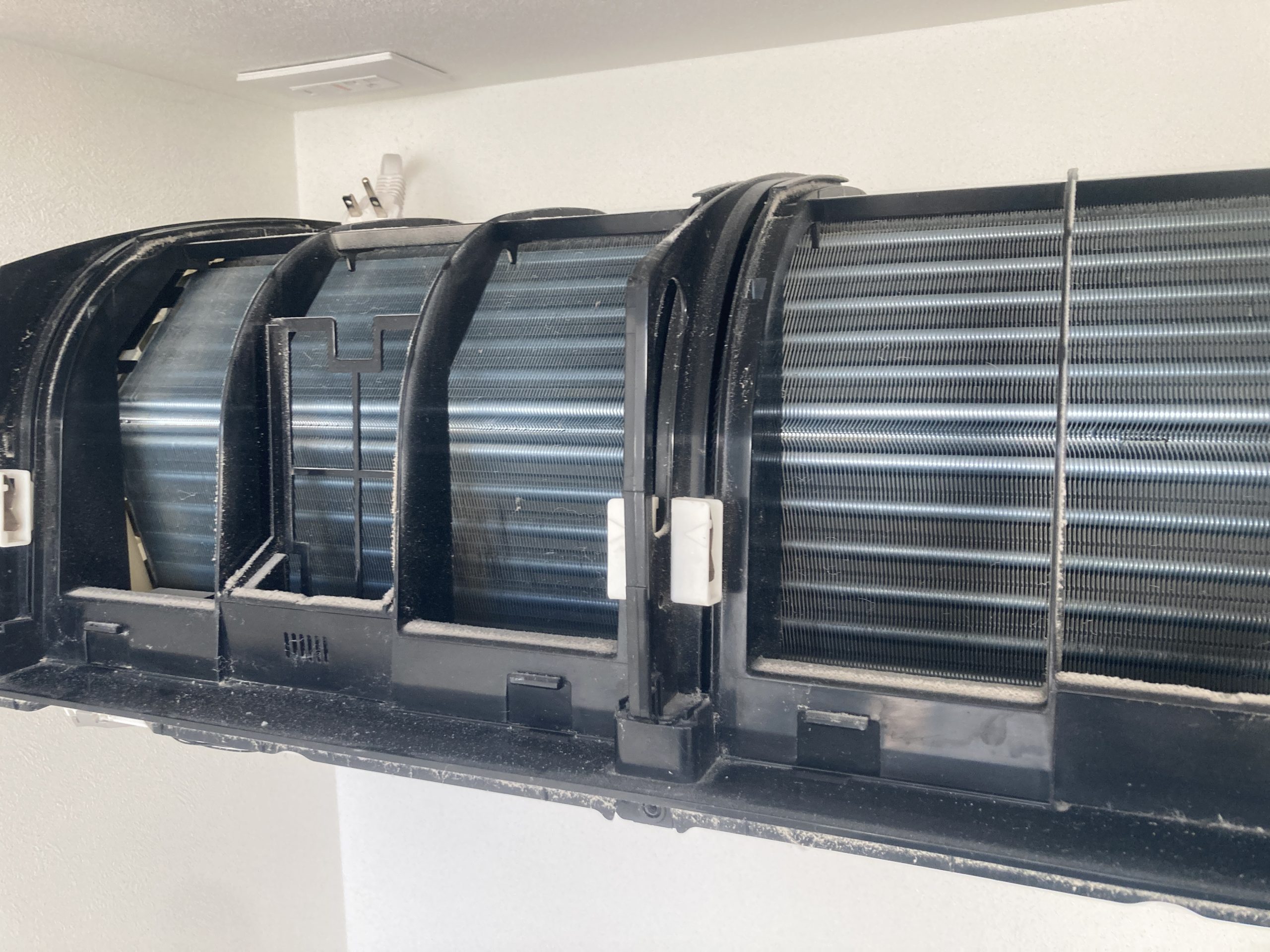 お掃除機能付きエアコン 内部分解 ダイキンF803ATAP-W