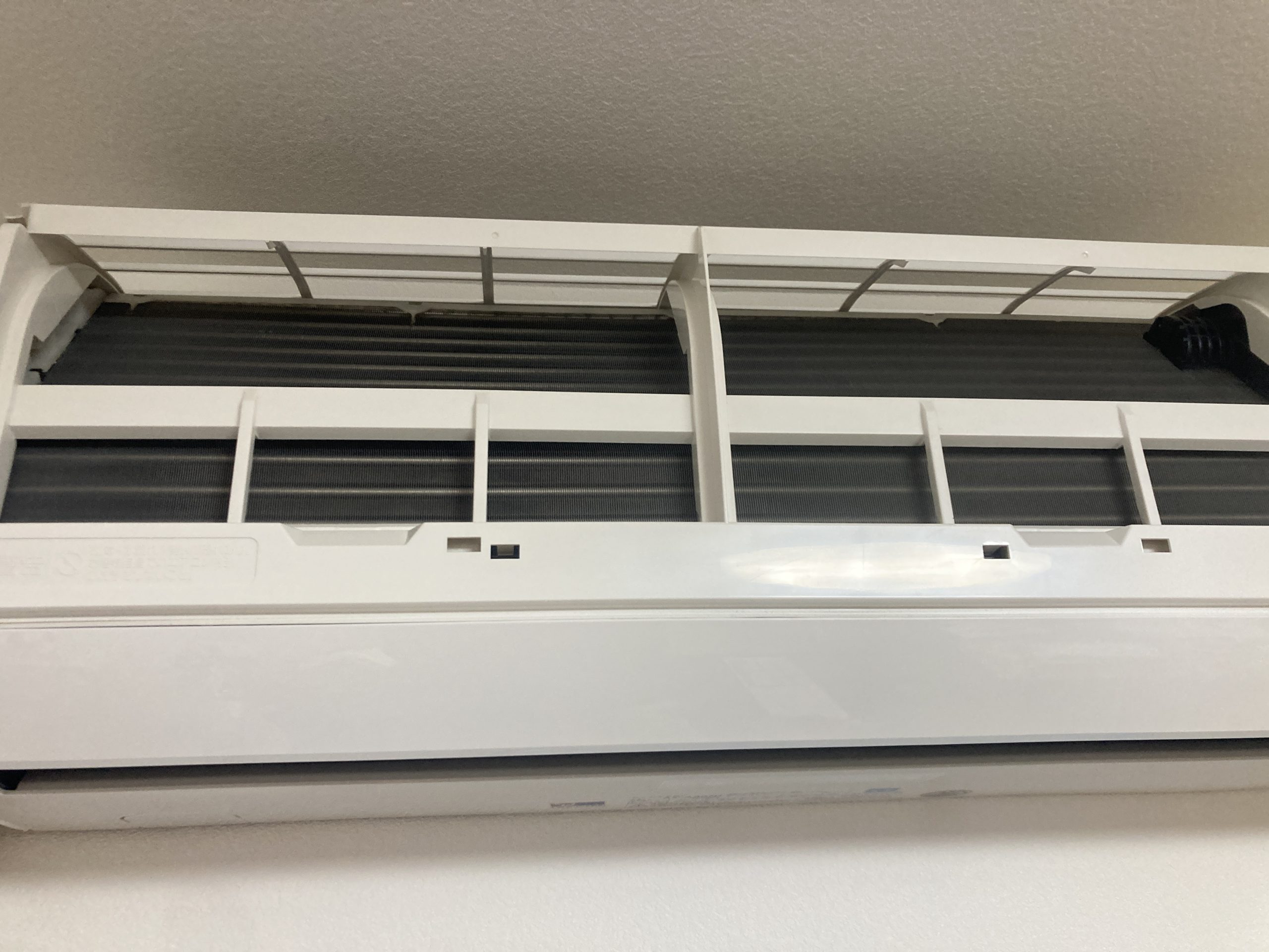 リビング設置の富士通エアコン